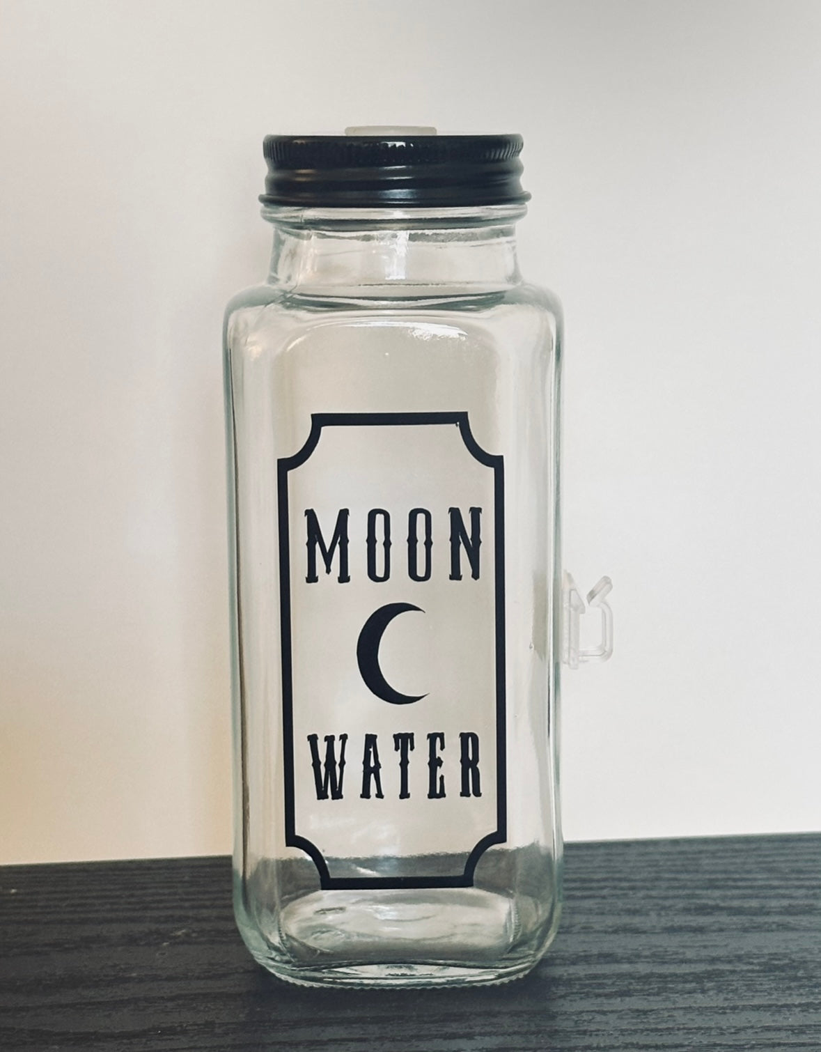 Moon Water Charging Glass Jar 8oz – Necklace Holder