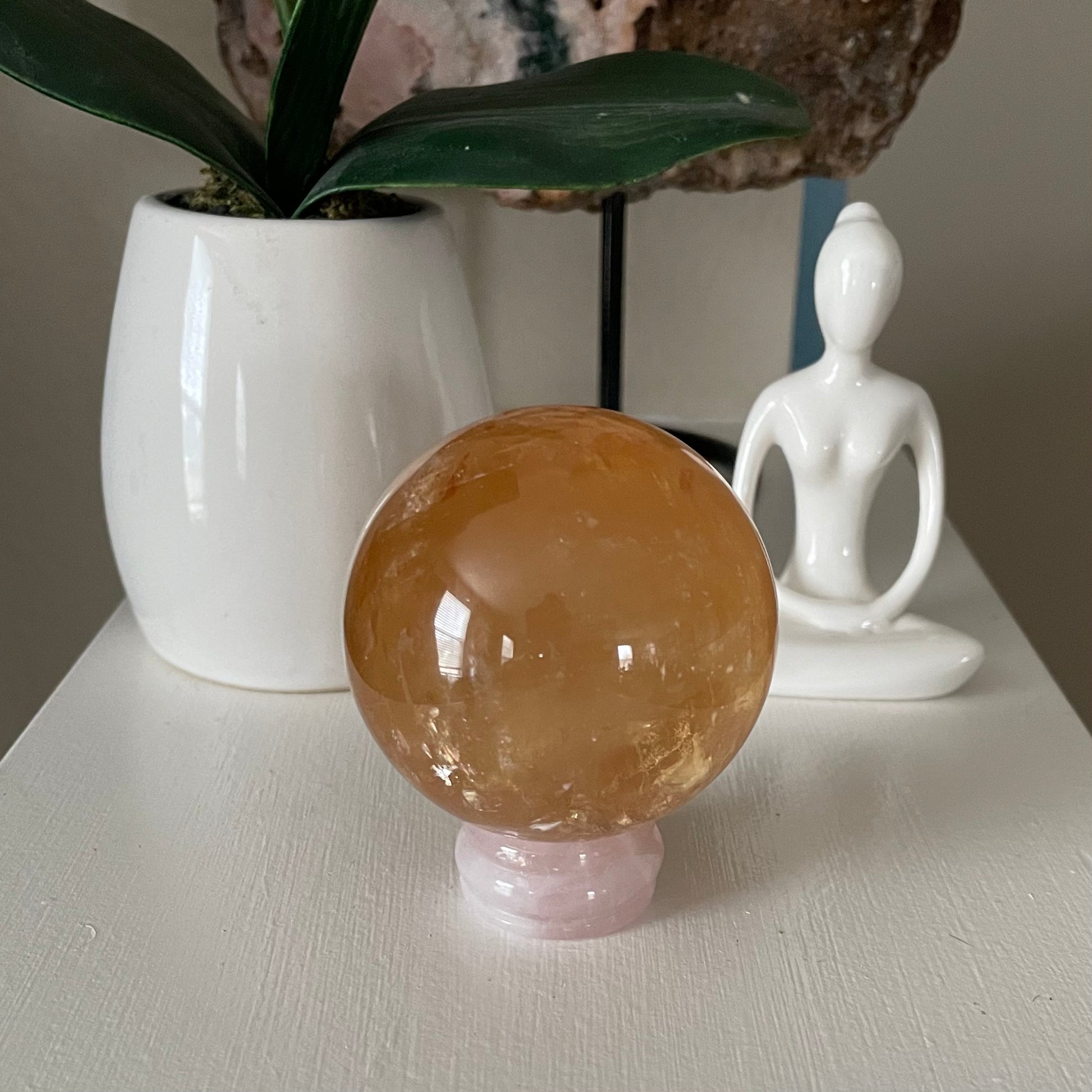 Crystal Sphere Stand - Executive Gypsy