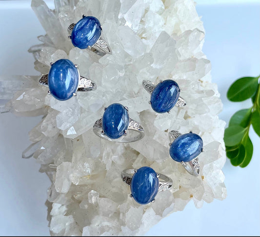 Blue Kyanite Ring - Executive Gypsy